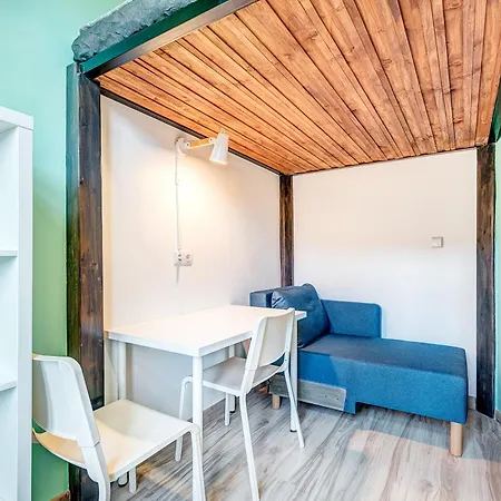 Guest house Old Town Private With Sauna & Parking