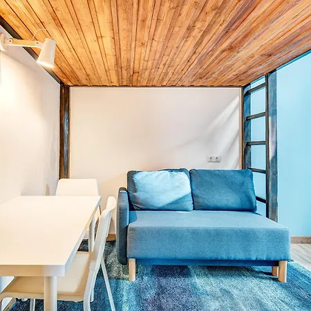 Old Town Private With Sauna & Parking Guest house