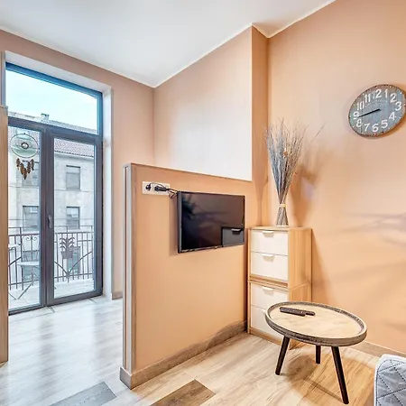 Guest house Old Town Private With Sauna & Parking